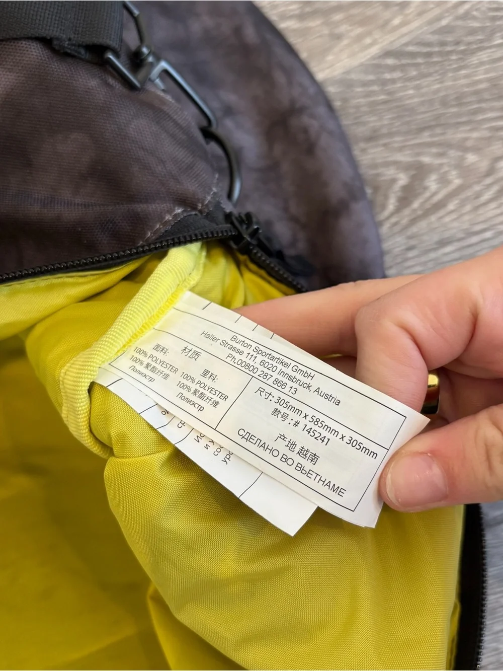 Burton spacious duffel